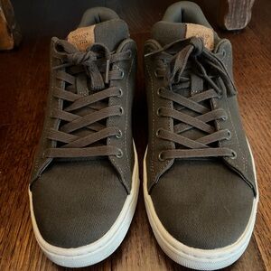 TOMS Men's TRVL LITE Lace-Up Sneaker